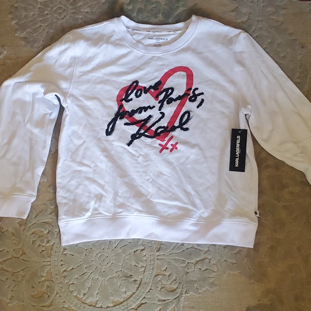 NWT KARL LAGERFELD PARIS Love From Paris Sweatshirt.